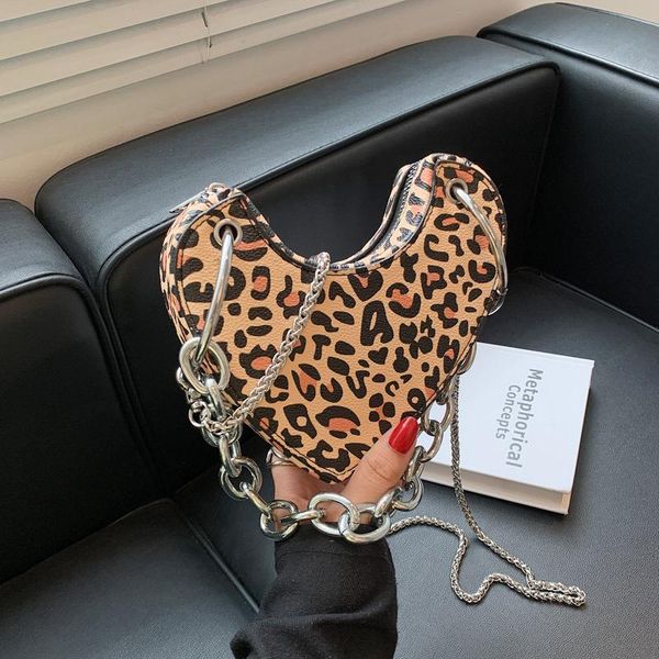 evening bags leopard heart-shaped underarm bag 2021 summer pu leather women's designer handbag chain shoulder
evening bags leopard heart-shaped underarm bag 2021 summer pu leather women's designer handbag chain shoulder