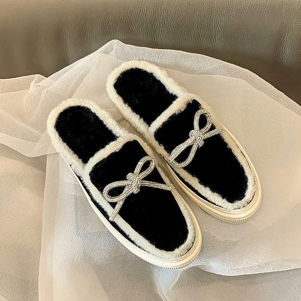winter women fashion bowknot flat sole woolen slippers warm comfortable platform outside black brown size 34-40
winter women fashion bowknot flat sole woolen slippers warm comfortable platform outside black brown size 34-40