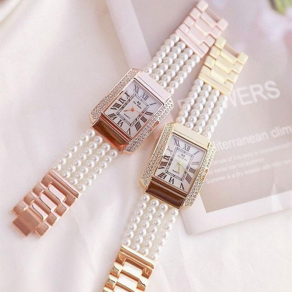 wristwatches rectangle dial diamond women watche gold rose quartz watches luxury roman numeral ladies female clock pearl hand catenary watch, Slivery;brown
wristwatches rectangle dial diamond women watche gold rose quartz watches luxury roman numeral ladies female clock pearl hand catenary watch, Slivery;brown