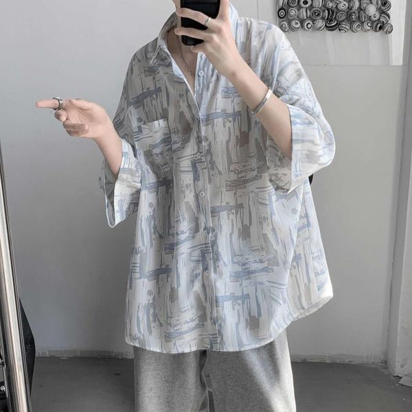 men's dress shirts high level short sleeve men shirt korean fashion ruffian handsome very fairy coat summer thin style camisa social, White;black
men's dress shirts high level short sleeve men shirt korean fashion ruffian handsome very fairy coat summer thin style camisa social, White;black