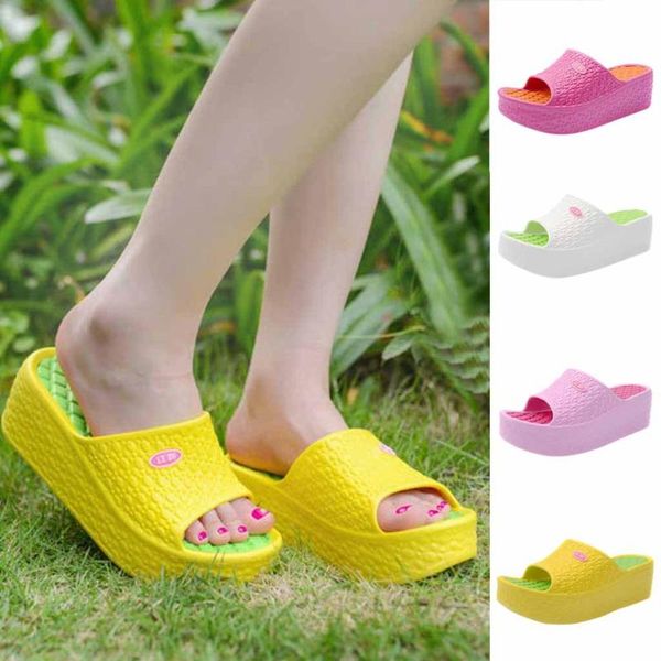 slippers 2021 thick soles fashion women indoor summer sandals platform shoes beach hole claquette femme chaussure#d32, Black
slippers 2021 thick soles fashion women indoor summer sandals platform shoes beach hole claquette femme chaussure#d32, Black