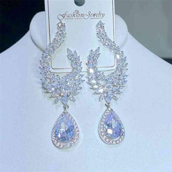 luxury cube drop cubic zirconia earrings wedding party fashion jewelry women 210625, Golden;silver
luxury cube drop cubic zirconia earrings wedding party fashion jewelry women 210625, Golden;silver