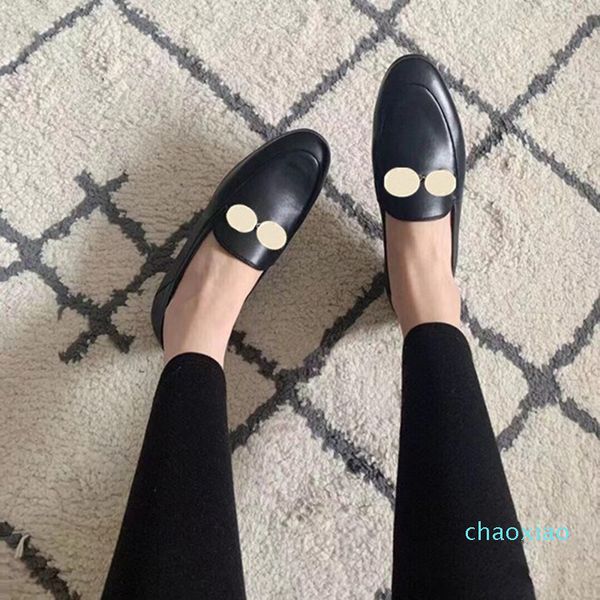 2021 summer women designer flat casual dress shoes authentic cowhide metal buckle slippers ladies luxury printed leather trample lazy boat, Black
2021 summer women designer flat casual dress shoes authentic cowhide metal buckle slippers ladies luxury printed leather trample lazy boat, Black