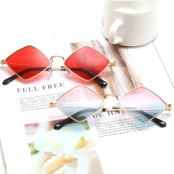 high leonlion 2021 small retro vintage glasses for men/women quality sunglasses men designer lunette soleil homme, Black
high leonlion 2021 small retro vintage glasses for men/women quality sunglasses men designer lunette soleil homme, Black