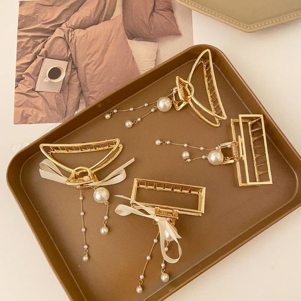 hair clips & barrettes 2021 pearl pendant big pearls acrylic claw size makeup styling for women accessories, Golden;silver
hair clips & barrettes 2021 pearl pendant big pearls acrylic claw size makeup styling for women accessories, Golden;silver
