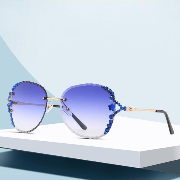 women's brand designer rimless diamond sunglasses female fashion frameless driving sun glasses oversize eyeglasses for women, White;black
women's brand designer rimless diamond sunglasses female fashion frameless driving sun glasses oversize eyeglasses for women, White;black