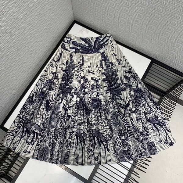 dress luxury brand women temperament all-match sketch print midi pleated patchwork skirts autumn chic bottoms a-line skirt, Black;gray
dress luxury brand women temperament all-match sketch print midi pleated patchwork skirts autumn chic bottoms a-line skirt, Black;gray