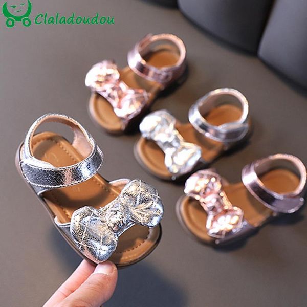 12-15.5cm brand infant girls butterfly-knot sandals,bling silver pink soft baby princess birthday party dress shoes for summer sandals, Black;red
12-15.5cm brand infant girls butterfly-knot sandals,bling silver pink soft baby princess birthday party dress shoes for summer sandals, Black;red