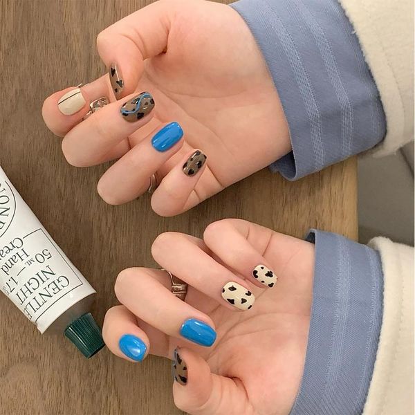 false nails 24pcs fake leopard nail patch french style glue type removable short paragraph manicure fully covered decoration, Red;gold
false nails 24pcs fake leopard nail patch french style glue type removable short paragraph manicure fully covered decoration, Red;gold