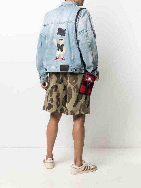 men's jackets designer mens loose plam embroidery long sleeve jean jacket outwear cowboy palm bear 3d skull denim men blue black street, Black;brown
men's jackets designer mens loose plam embroidery long sleeve jean jacket outwear cowboy palm bear 3d skull denim men blue black street, Black;brown