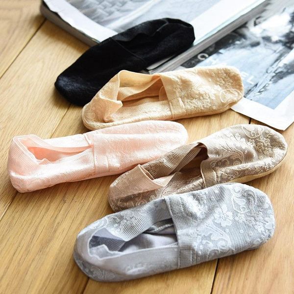 socks & hosiery 5 pcs spring and summer women's deep mouth boat non slip lace thin large invisible, Black;white
socks & hosiery 5 pcs spring and summer women's deep mouth boat non slip lace thin large invisible, Black;white