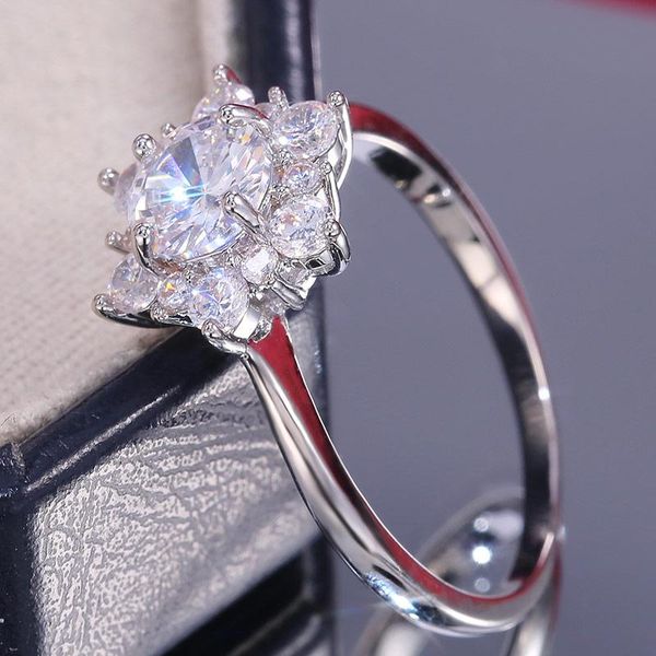 wedding rings caoshi glaring flower shape pave zirconia simple luxurious design ring for women daily collocation exquisite gift to girlfrien, Slivery;golden
wedding rings caoshi glaring flower shape pave zirconia simple luxurious design ring for women daily collocation exquisite gift to girlfrien, Slivery;golden