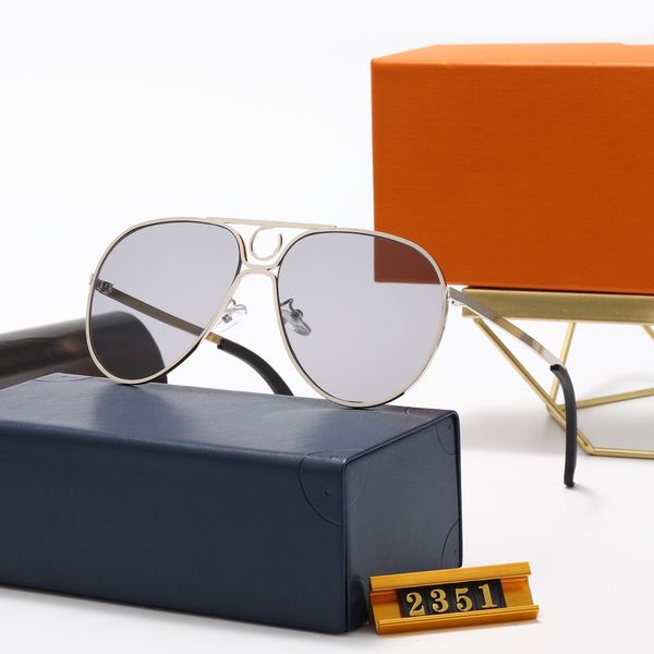2021 polarized sunglasses men's day and night anti ultraviolet driving glasses belt box, White;black
2021 polarized sunglasses men's day and night anti ultraviolet driving glasses belt box, White;black