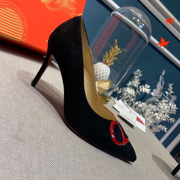 2021 good quality fashion women luxurys designers shoes designer sandals womens luxury high heels sandal dress shoess with box size 35-41 -m, Black
2021 good quality fashion women luxurys designers shoes designer sandals womens luxury high heels sandal dress shoess with box size 35-41 -m, Black