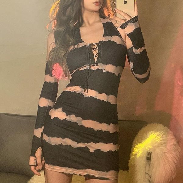 casual dresses autumn and winter u-neck lace up long-sleeved contrast color dress, Black;gray
casual dresses autumn and winter u-neck lace up long-sleeved contrast color dress, Black;gray