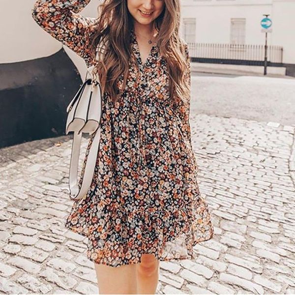 casual dresses 2021 summer boho floral print dress women lantern long sleeve pleated v neck beach mini female roupa feminina, Black;gray
casual dresses 2021 summer boho floral print dress women lantern long sleeve pleated v neck beach mini female roupa feminina, Black;gray