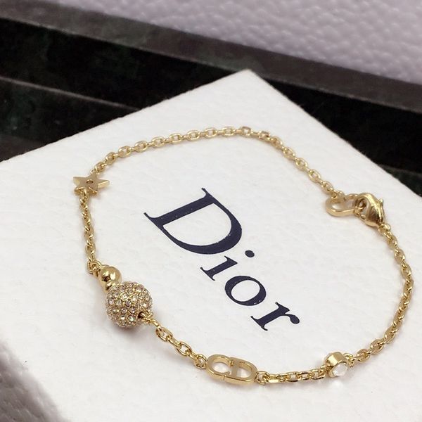 special offer 2021 luxury designer jewelry 2021 new women's bracelet letter hollow star bead inlaid diamond, White
special offer 2021 luxury designer jewelry 2021 new women's bracelet letter hollow star bead inlaid diamond, White