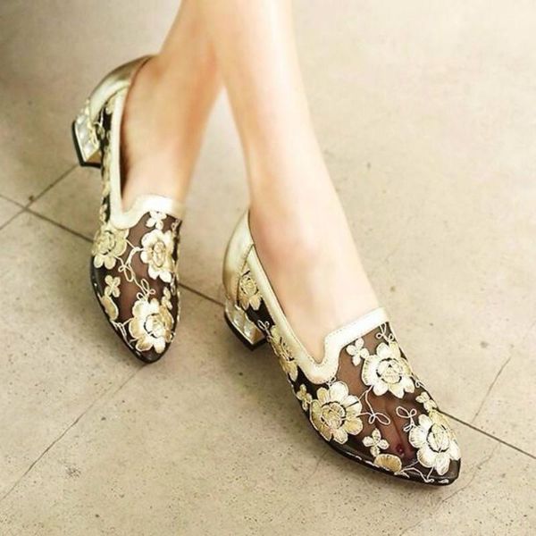 sandals 2021 summer mesh yarn hollow women flat bottom non-slip national wind lace embroidered mother shoes women's, Black
sandals 2021 summer mesh yarn hollow women flat bottom non-slip national wind lace embroidered mother shoes women's, Black