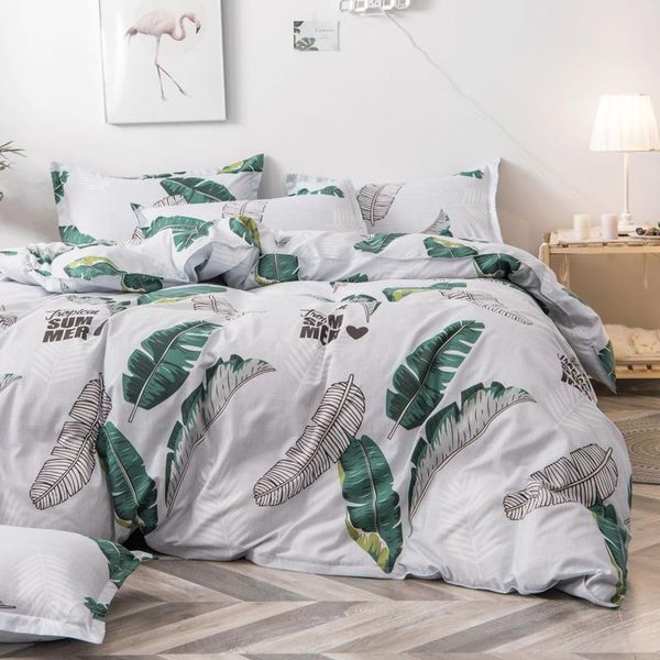 bedding sets pillowcase oversized bed sheet four-piece household quilt cover, color-fast,, soft and skin-friendly cotton
bedding sets pillowcase oversized bed sheet four-piece household quilt cover, color-fast,, soft and skin-friendly cotton