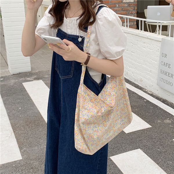 korean homemade handbag 04161 ins small floral fresh bag student art canvas shoulder uohck
korean homemade handbag 04161 ins small floral fresh bag student art canvas shoulder uohck