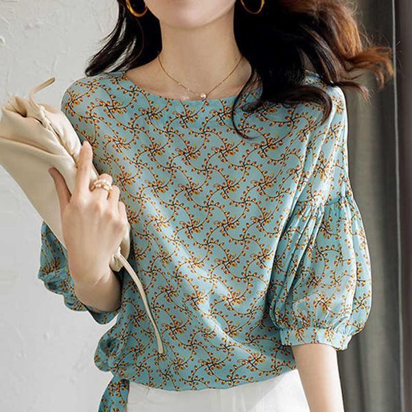 women's blouses & shirts spring summer style chiffon shirt half sleeve printed o-neck casual elegant sp224, White
women's blouses & shirts spring summer style chiffon shirt half sleeve printed o-neck casual elegant sp224, White