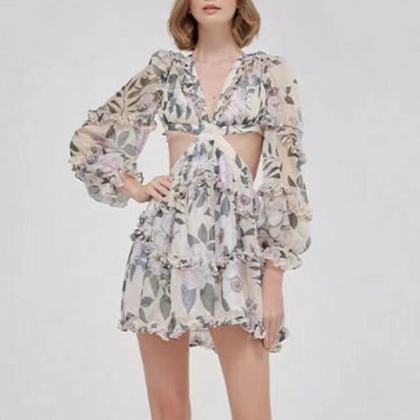 casual dresses summer 2021 printed chiffon big backless v-neck lantern sleeve stitching short a-line dress, Black;gray
casual dresses summer 2021 printed chiffon big backless v-neck lantern sleeve stitching short a-line dress, Black;gray