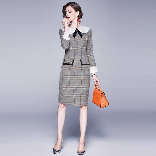 dress wool chess fine women's medium long 2021 autumn winter plaid with short and set of two woolen pieces, Black;gray
dress wool chess fine women's medium long 2021 autumn winter plaid with short and set of two woolen pieces, Black;gray