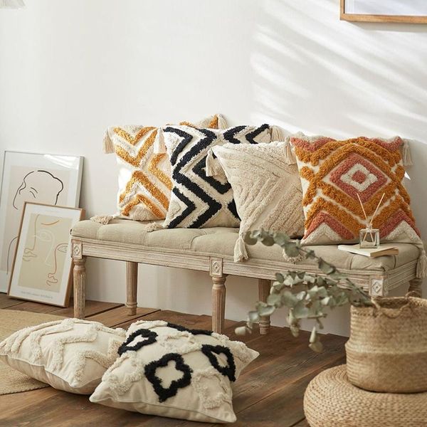 cushion/decorative pillow nordic style tufted tassels cushion cover boho pillowcase with handmade woven sofa room home decor 
cushion/decorative pillow nordic style tufted tassels cushion cover boho pillowcase with handmade woven sofa room home decor