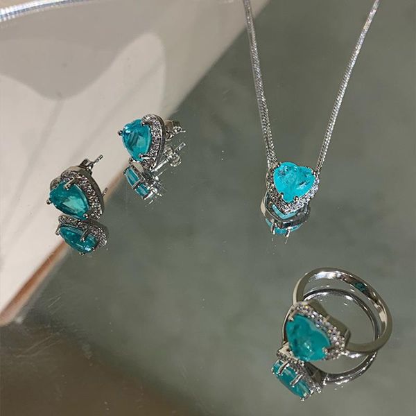 earrings & necklace korean fashion shining rhinestone crystal heart jewelry set luxury for women 2021 trendy party, Silver
earrings & necklace korean fashion shining rhinestone crystal heart jewelry set luxury for women 2021 trendy party, Silver