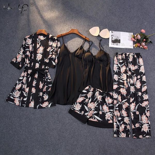 women's sleepwear 2021 spring autumn women silk pajamas sets with chest pads flower print pijama 5 pieces spaghetti strap satin pyjamas, Black;red
women's sleepwear 2021 spring autumn women silk pajamas sets with chest pads flower print pijama 5 pieces spaghetti strap satin pyjamas, Black;red