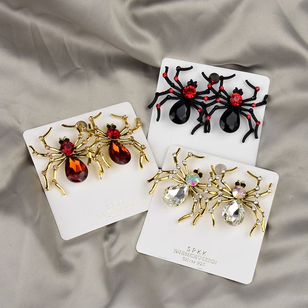 halloween ladies spider studs retro black animal exaggerated earrings pendant inlaid green rhinestone alloy jewelry gift, Golden;silver
halloween ladies spider studs retro black animal exaggerated earrings pendant inlaid green rhinestone alloy jewelry gift, Golden;silver
