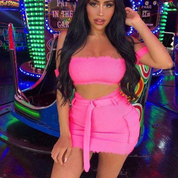 two outfits for women summer 2021 off shoulder crop and mini skirt club party elegant pink matching sets, Black;white
two outfits for women summer 2021 off shoulder crop and mini skirt club party elegant pink matching sets, Black;white