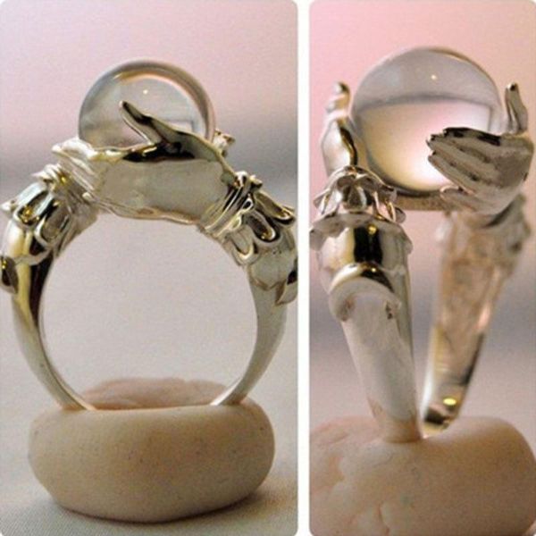 cluster rings promote lucky rings, vintage metal jewelry, palm-shaped wishing beads, change mercury retrograde, Golden;silver
cluster rings promote lucky rings, vintage metal jewelry, palm-shaped wishing beads, change mercury retrograde, Golden;silver