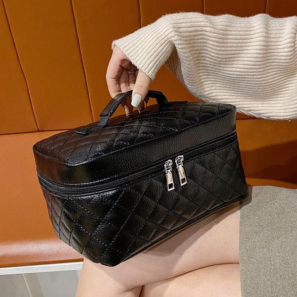cosmetic bags & cases ladies bag travel portable large capacity solid color pu rhombic wash storage
cosmetic bags & cases ladies bag travel portable large capacity solid color pu rhombic wash storage