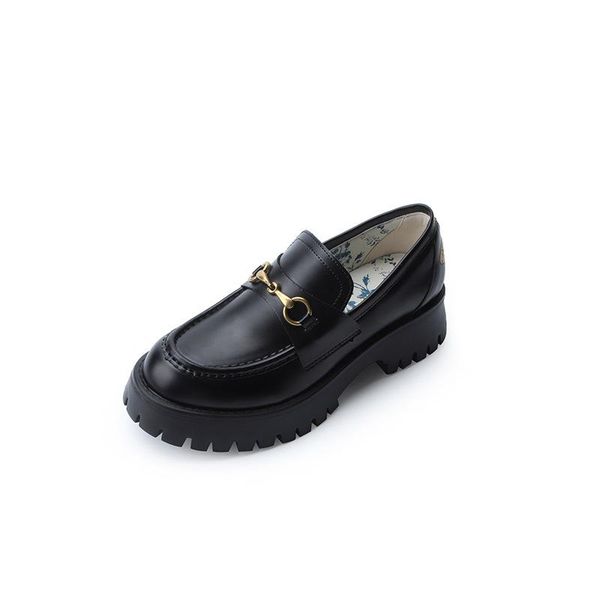 24/5000 autumn 2021, horse title buckle small leather shoes, bee single sponge cake and platform shoes for women dress, Black
24/5000 autumn 2021, horse title buckle small leather shoes, bee single sponge cake and platform shoes for women dress, Black
