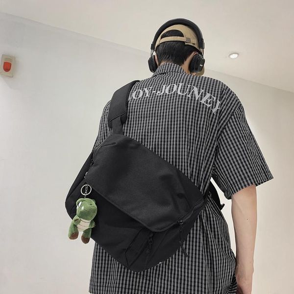 cross body messenger bag ins japanese black college students high school 2021 fashion brand tooling all-match shoulder
cross body messenger bag ins japanese black college students high school 2021 fashion brand tooling all-match shoulder