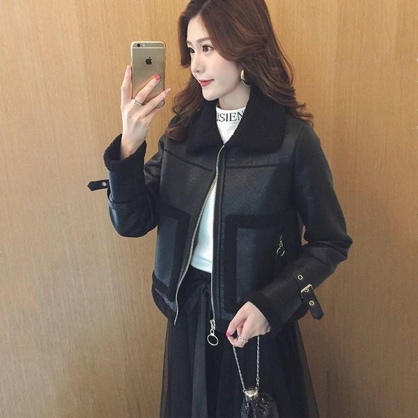 women's leather & faux autumn and winter lapel pu lamb hair plus velvet thickening motorcycle clothing short coat jq358, Black
women's leather & faux autumn and winter lapel pu lamb hair plus velvet thickening motorcycle clothing short coat jq358, Black