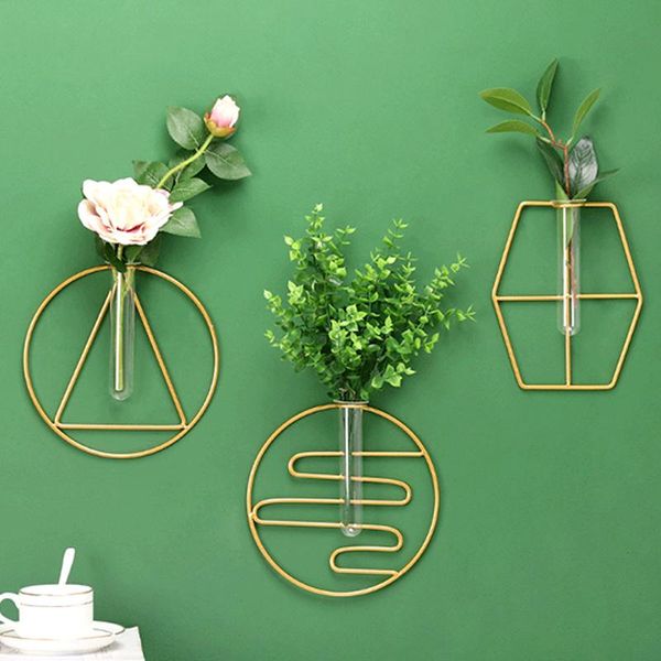 creative flower glass vase transparent planter pot wall hanging iron frame dried bottle home garden decoration vases
creative flower glass vase transparent planter pot wall hanging iron frame dried bottle home garden decoration vases
