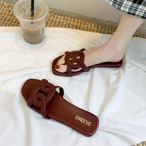 designers women flat slippers beach black ladies casual shoes flip flops indoor loafers open toe woman home slides 2021 summer1
designers women flat slippers beach black ladies casual shoes flip flops indoor loafers open toe woman home slides 2021 summer1