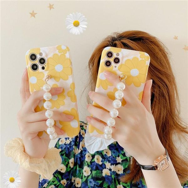 card holders suitable for yellow daisy flower chain shell 12/11pro/max apple x/xs/xr/se/mini, Brown;gray
card holders suitable for yellow daisy flower chain shell 12/11pro/max apple x/xs/xr/se/mini, Brown;gray