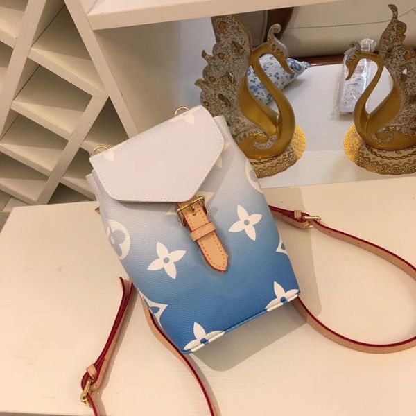 2021 luxury high-end classic heart-shaped patterned wallet ladies genuine leather rectangular flip wallet clutch bag wholesale 13-19-8cm, Red;black
2021 luxury high-end classic heart-shaped patterned wallet ladies genuine leather rectangular flip wallet clutch bag wholesale 13-19-8cm, Red;black
