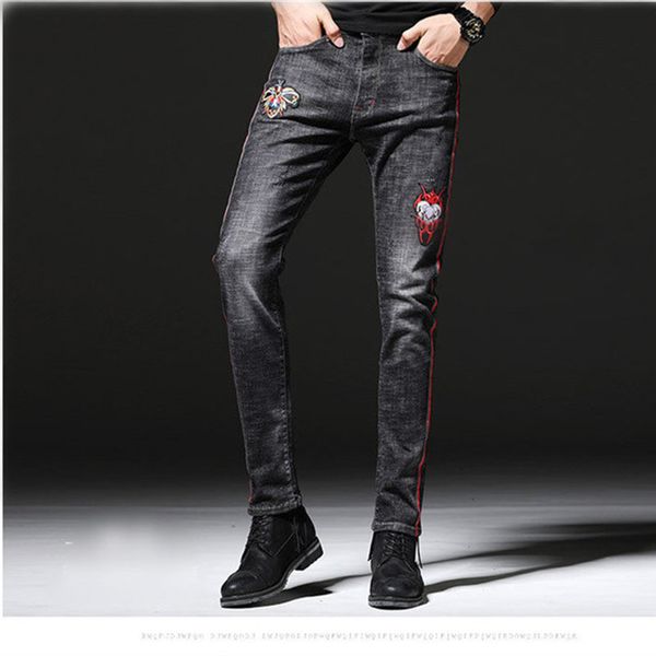 2019 new hip hop cartoon embroidered jeans straight slim fit mens fashion printed biker denim trousers jeans pants, Blue
2019 new hip hop cartoon embroidered jeans straight slim fit mens fashion printed biker denim trousers jeans pants, Blue