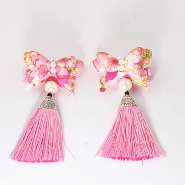 year's headdress chinese style bows children pair clip hairpins girl perform adorn retro color mixing barrettes headwear, Slivery;white
year's headdress chinese style bows children pair clip hairpins girl perform adorn retro color mixing barrettes headwear, Slivery;white