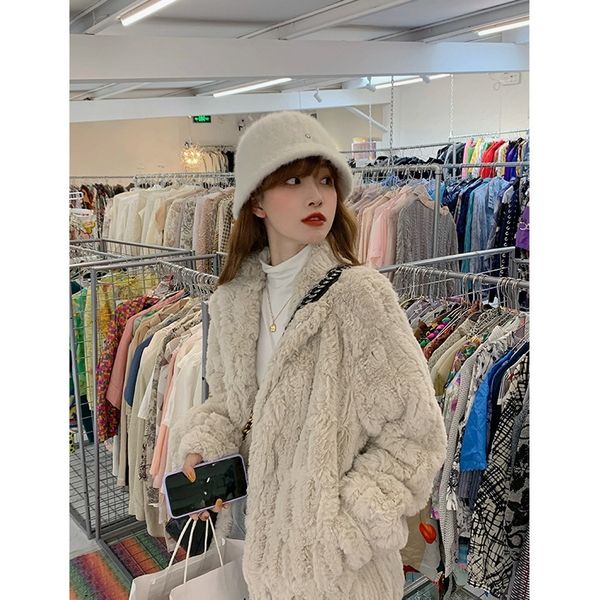2020 autumn and winter thickened wool short coat women's loose fur integrated imitation rabbit lamb plush, Black