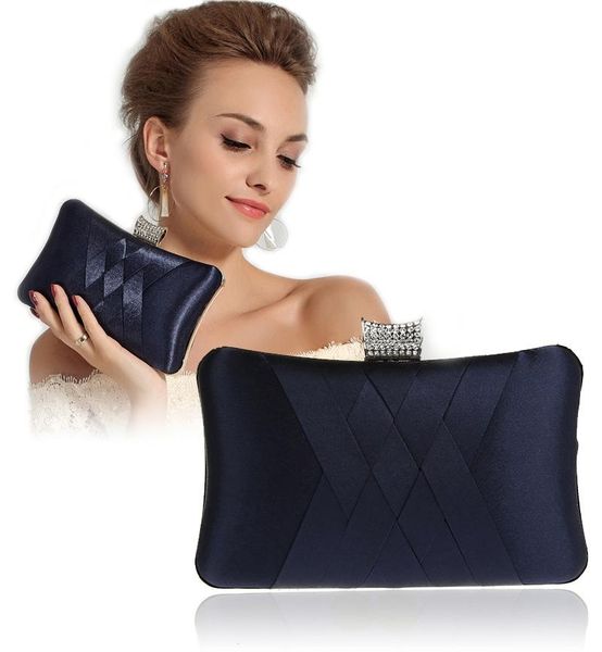 women bag handbag simple diamond dinner hand dress ladies' banquet designer lipstick little handbags evening bags
women bag handbag simple diamond dinner hand dress ladies' banquet designer lipstick little handbags evening bags
