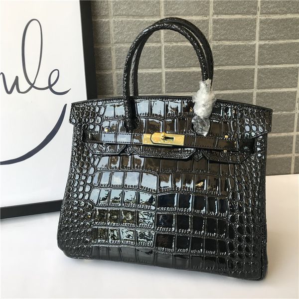 new cattle leather bag lacquered crocodile high gloss portable one shoulder slant cross chain purses luxury outlet
new cattle leather bag lacquered crocodile high gloss portable one shoulder slant cross chain purses luxury outlet