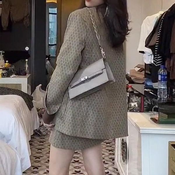 temperament ladies high-end net celebrity with the same paragraph woolen suit jacket skirt female small fragrance two-piece two piece dress, White
temperament ladies high-end net celebrity with the same paragraph woolen suit jacket skirt female small fragrance two-piece two piece dress, White