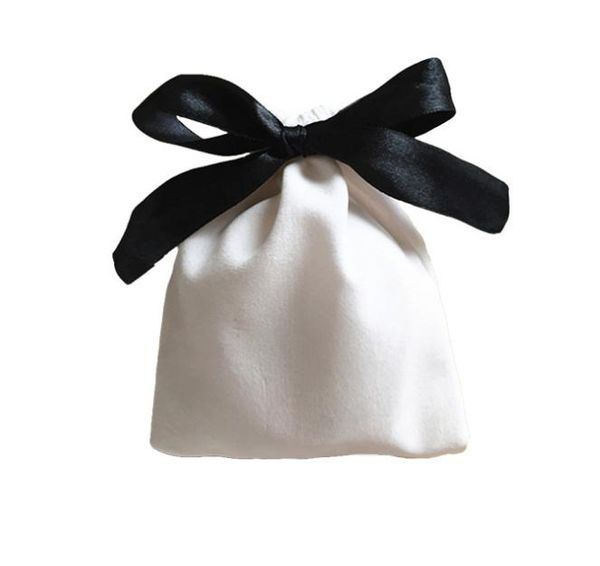 2021 white flannel gift bags jewelry sack 7x9cm 11x14cm 18x30cm pack of 50 makeup eyelashes hair wigs velvet drawstring pouch, Pink;blue
2021 white flannel gift bags jewelry sack 7x9cm 11x14cm 18x30cm pack of 50 makeup eyelashes hair wigs velvet drawstring pouch, Pink;blue