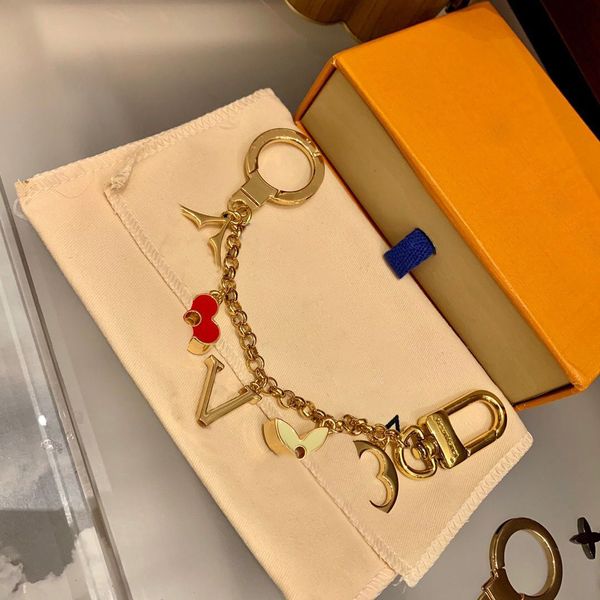 keychain luxury designer brand key chain men car keyring women buckle keychains bags pendant exquisite gift with box dust bag l001, Silver
keychain luxury designer brand key chain men car keyring women buckle keychains bags pendant exquisite gift with box dust bag l001, Silver
