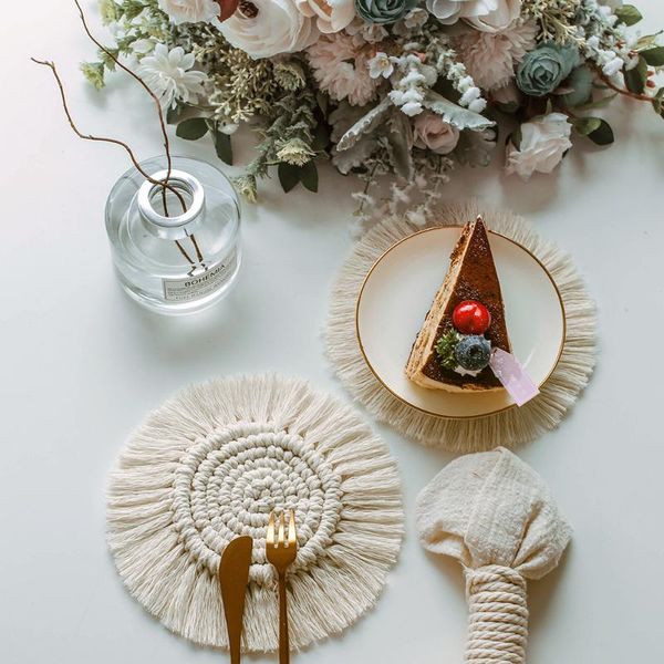 mats & pads 2pc bohemian woven placemat thermal insulation environmental protection table mat home decoration bed
mats & pads 2pc bohemian woven placemat thermal insulation environmental protection table mat home decoration bed
